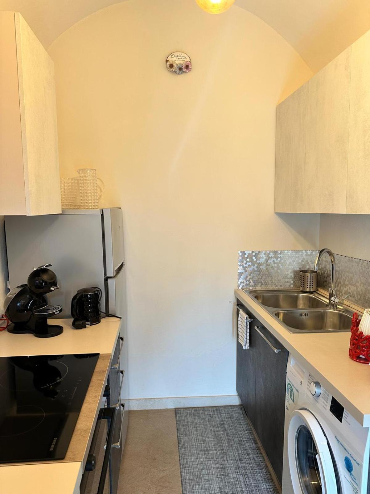 Appartement Casa Lina à Mola di Bari Extérieur photo