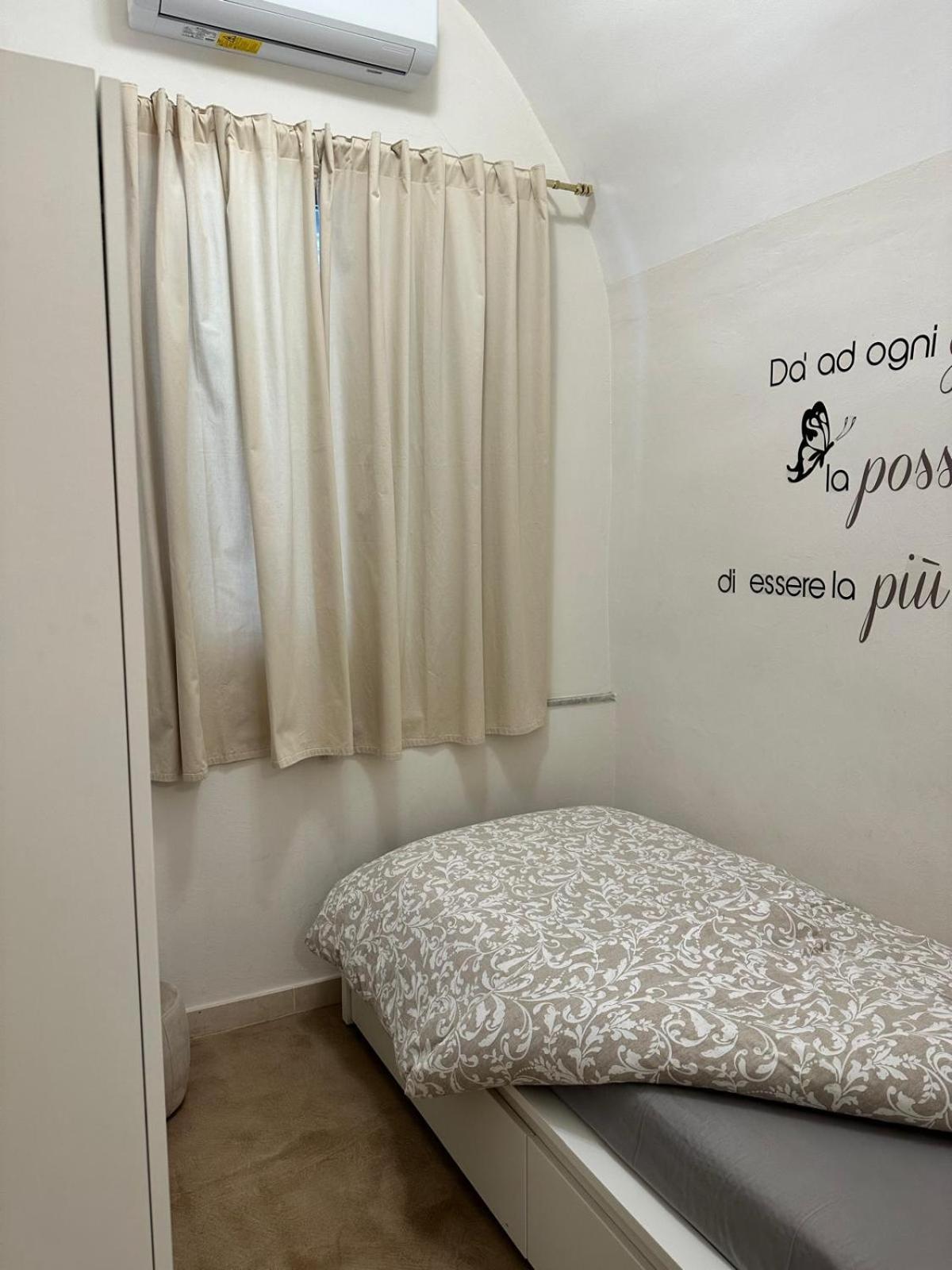 Appartement Casa Lina à Mola di Bari Extérieur photo