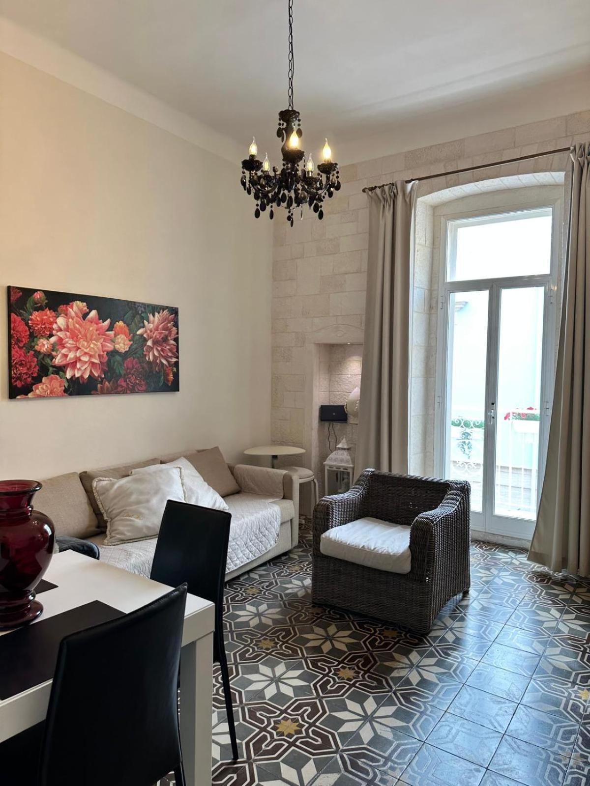 Appartement Casa Lina à Mola di Bari Extérieur photo